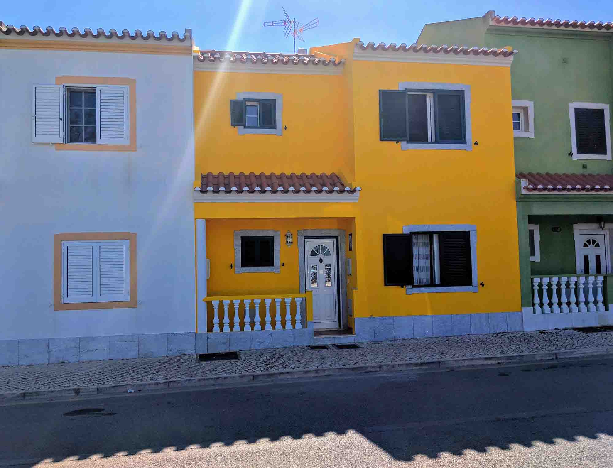 Monte Gordo cottages