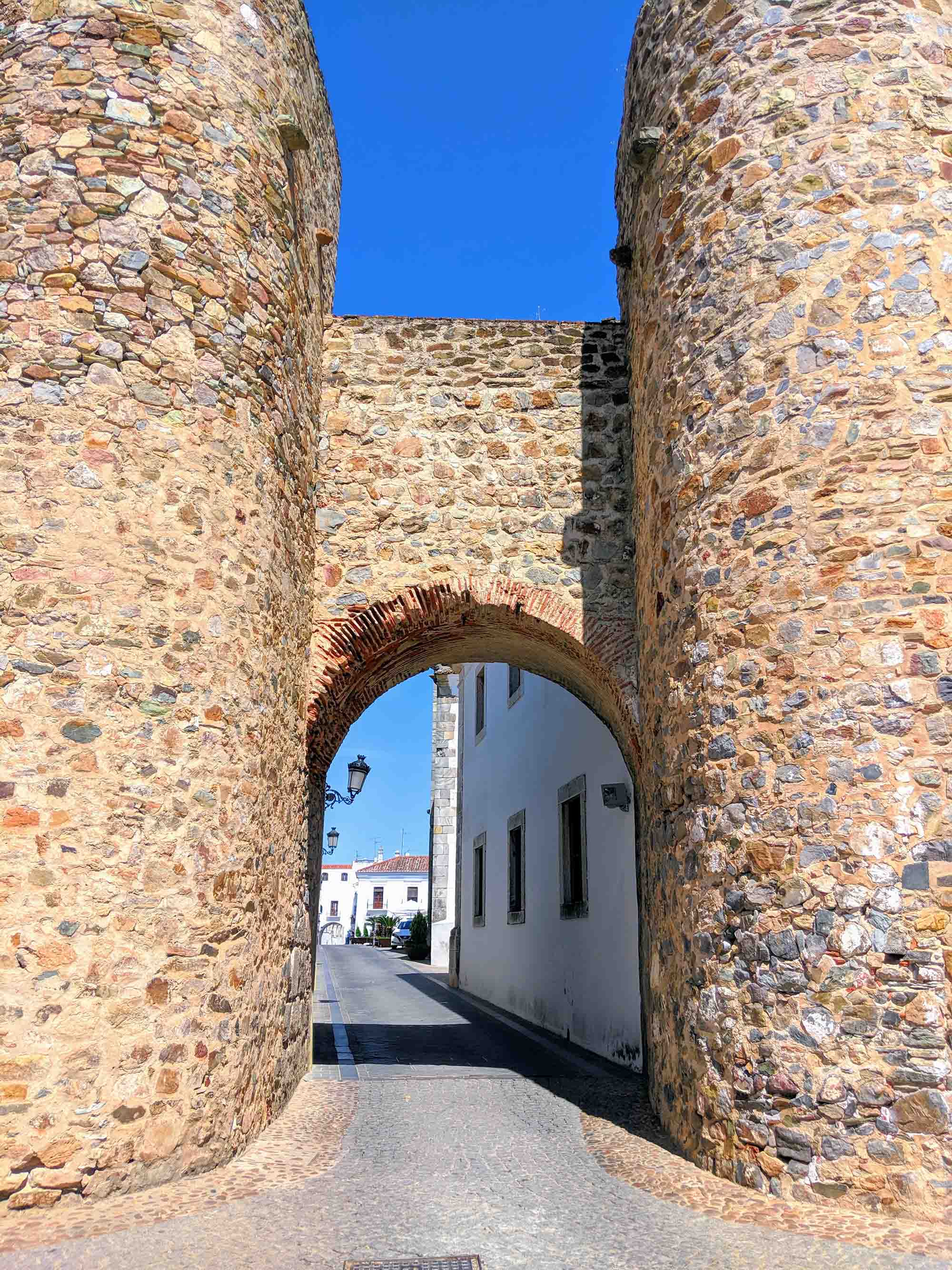 Olivenza old walls