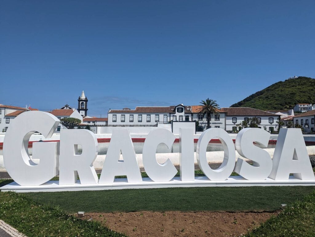 graciosa sign