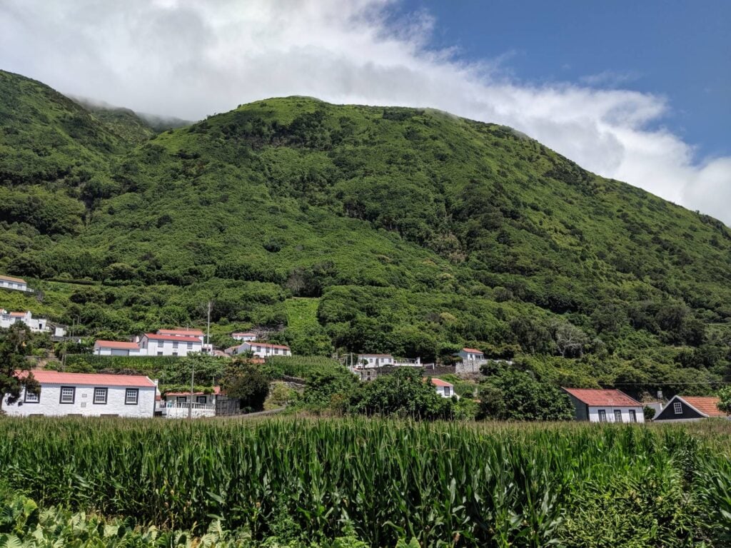 sao jorge hills